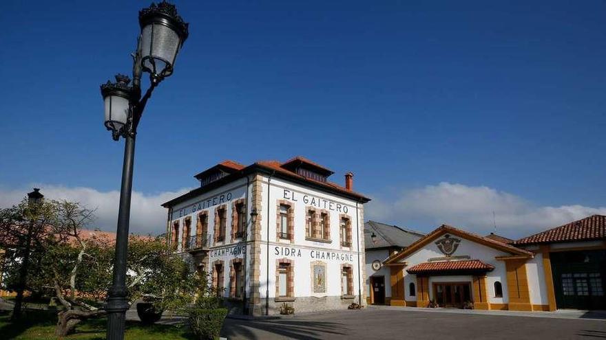 Sede de Valle, Ballina y Fernández, en Villaviciosa.