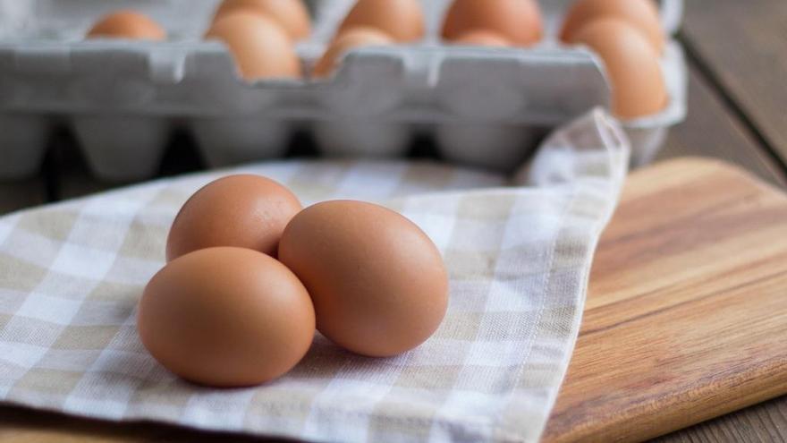 Los humanos hemos comido durante mucho tiempo huevos de todo tipo: de gallinas, patos, gansos, perdices, palomas, faisanes...