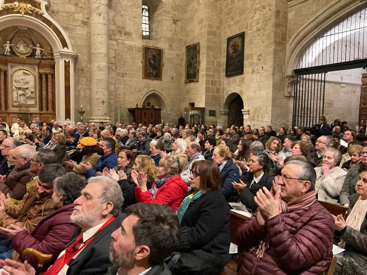 La buena acústica del templo ensalzó el concierto.jpeg La buena acústica del templo ensalzó el concierto.jpeg
