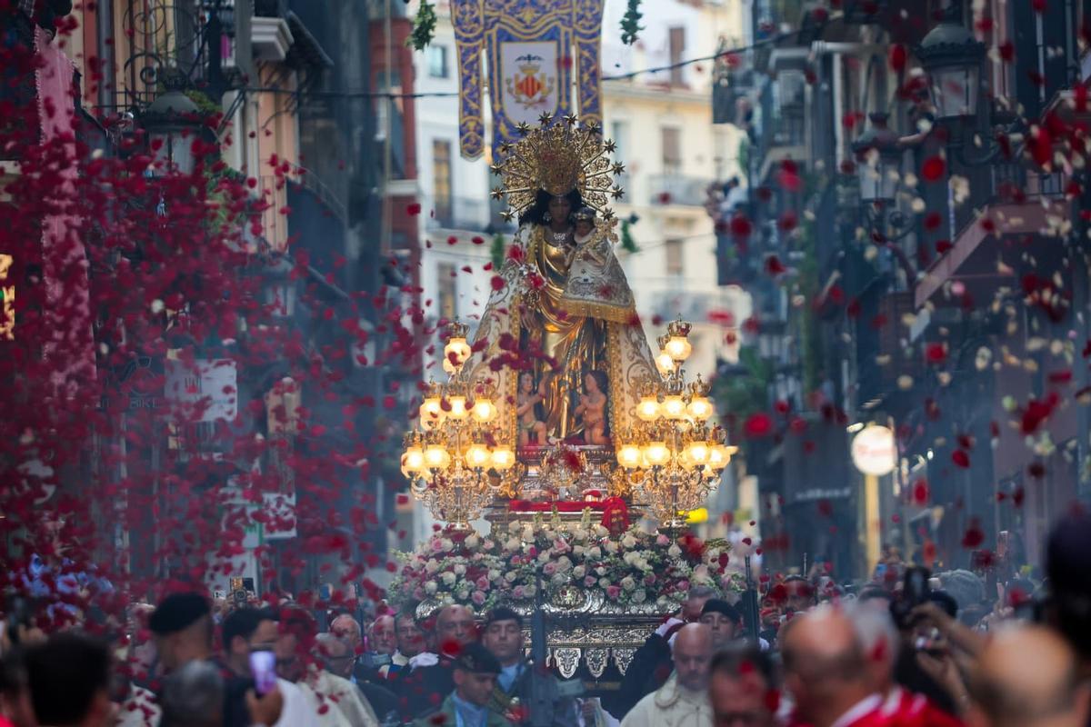 Procesión de la Virgen de los Desamparados 2026 Procesión de la Virgen de los Desamparados 2026