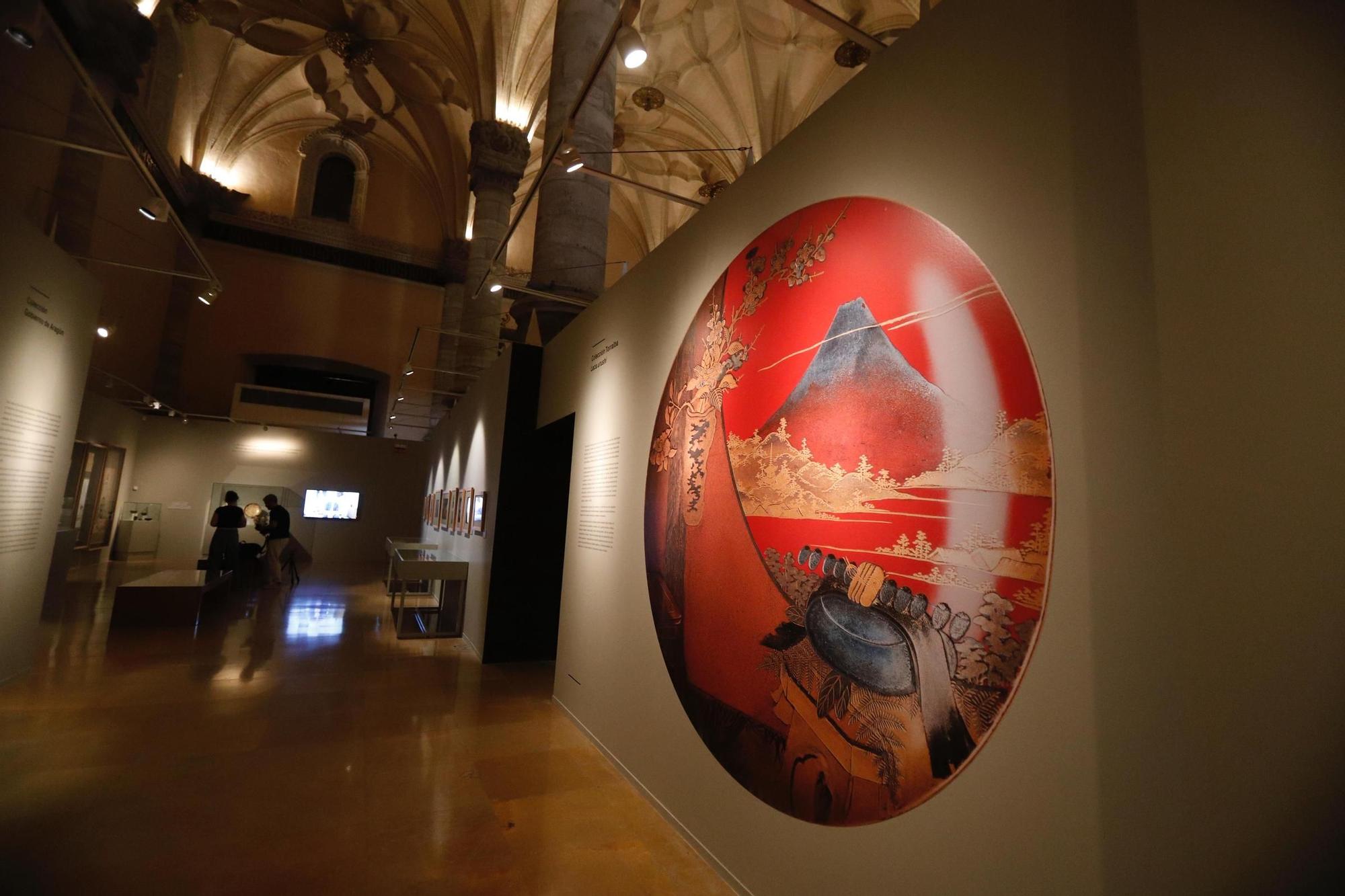 En imágenes | La Lonja expone los tesoros asiáticos del Museo de Zaragoza