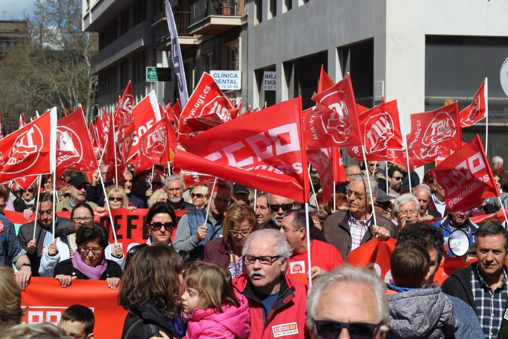 Manifestantes por las pensiones dignas