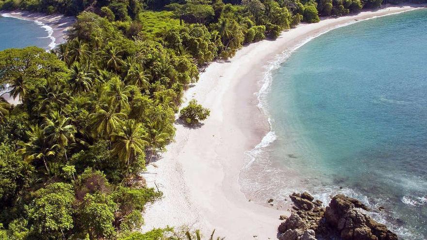Buscan a una pareja urgentemente para cuidar la isla de un millonario en el Caribe por 170.000 euros