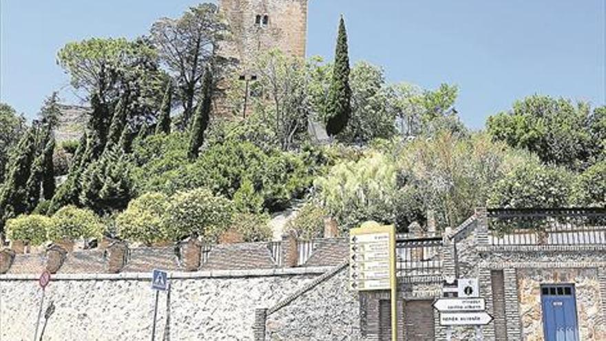 El Ayuntamiento solicita revisar la dispensa para acceder al castillo