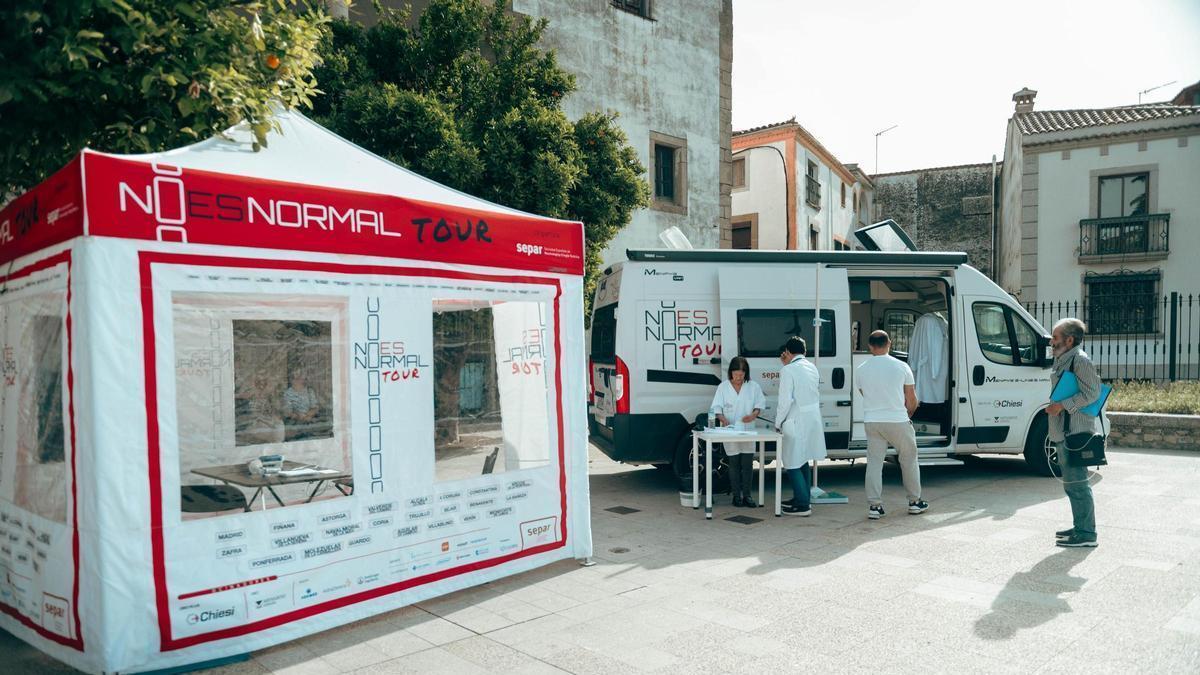 Campaña de salud respiratoria “No es Normal Tour”.