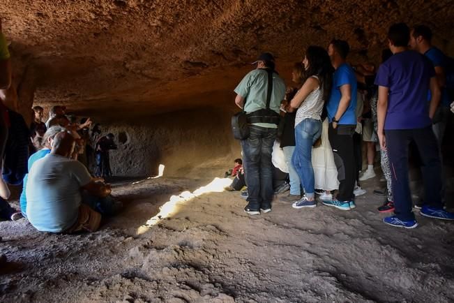 Visita al primer rayo de sol del solsticio de ...