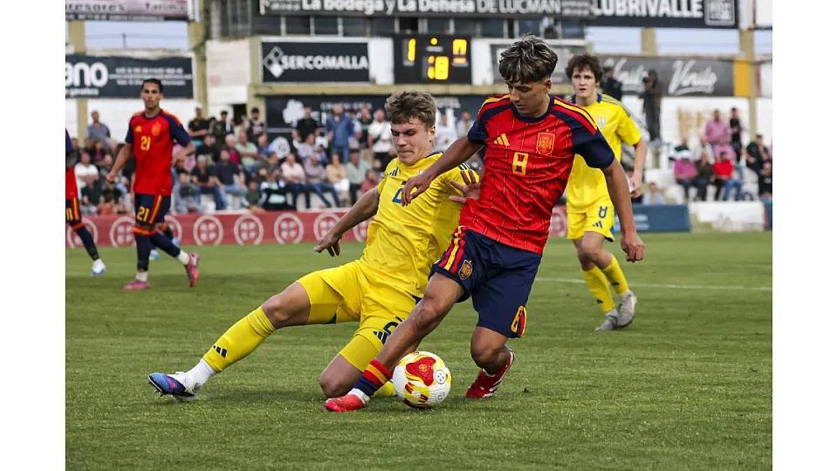 Mauro Valeiro, durante el partido de la selección sub 17 ante Ucrania