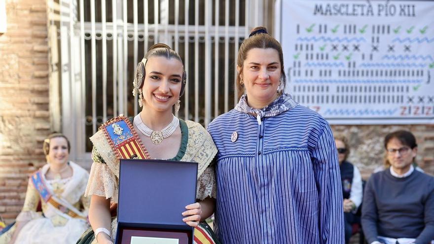 Carmen Prades vuelve a su colegio, el Pío XII