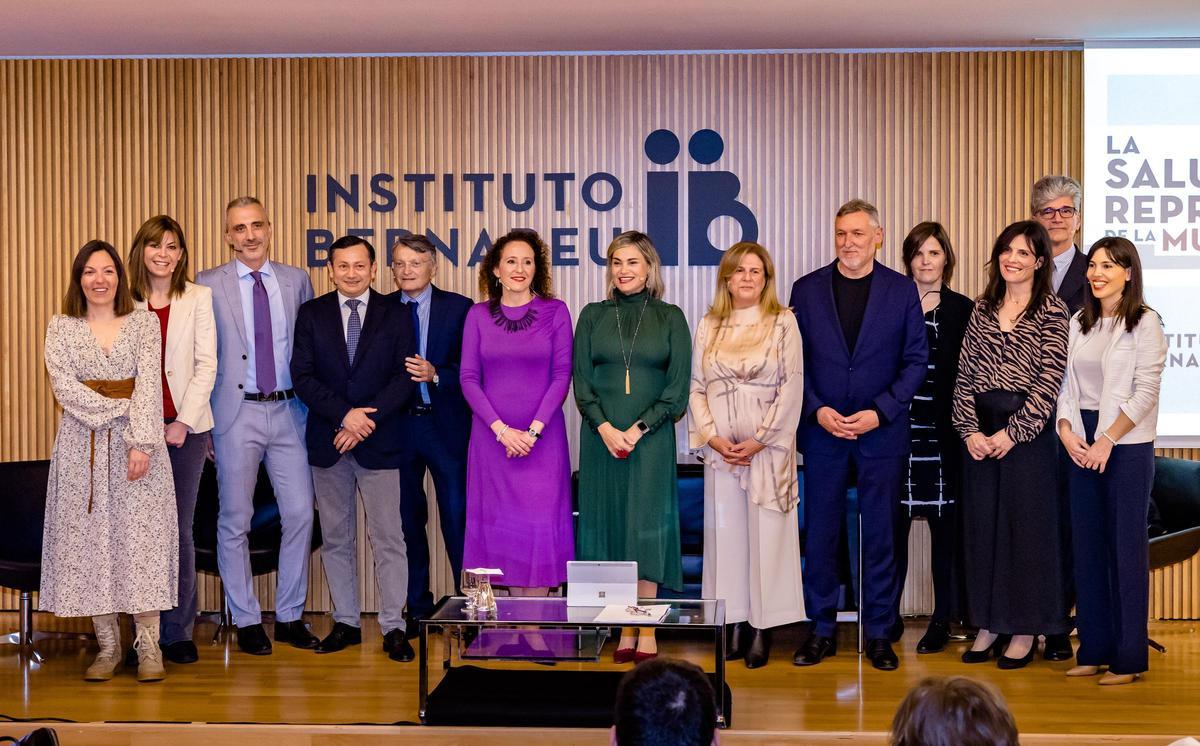 Instituto Bernabeu y la Cátedra de Medicina Comunitaria y Salud Reproductiva de la UMH organizaron el encuentro «La salud reproductiva de la mujer en el S.XXI».