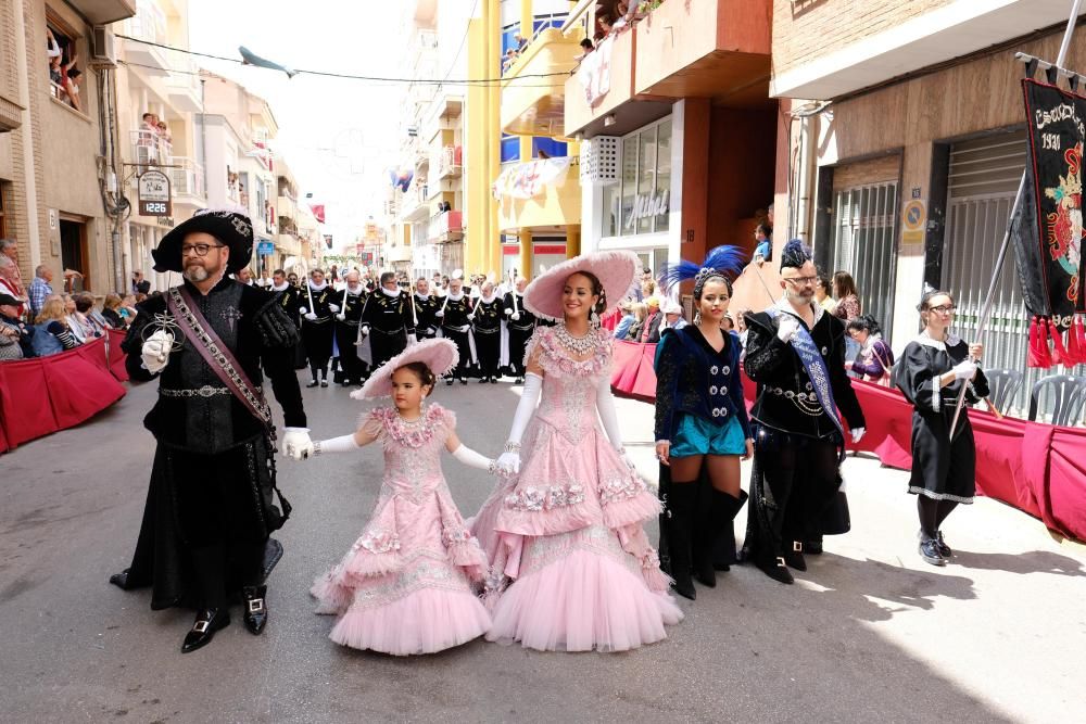 Se trata de una de las manifestaciones festivas más antiguas de la provincia, que se remonta a 1694 y que se cerró anoche con la procesión de San Bonifacio