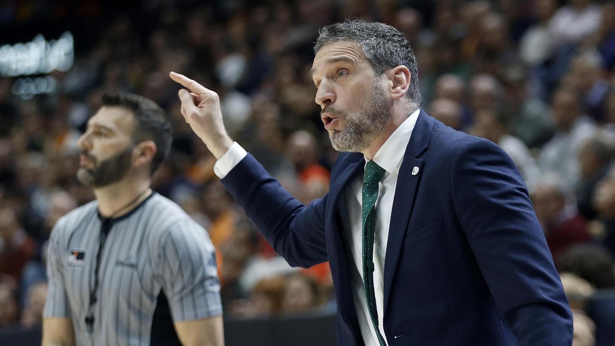 Ibon Navarro, en La Fonteta.