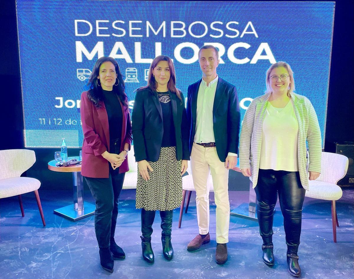 Noemí Getino, junto a Sandra Fernández, Llorenç Galmés y Xisca Lascolas