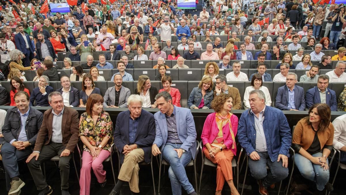 Vara, en los actos de los 40 años de la victoria del PSOE.