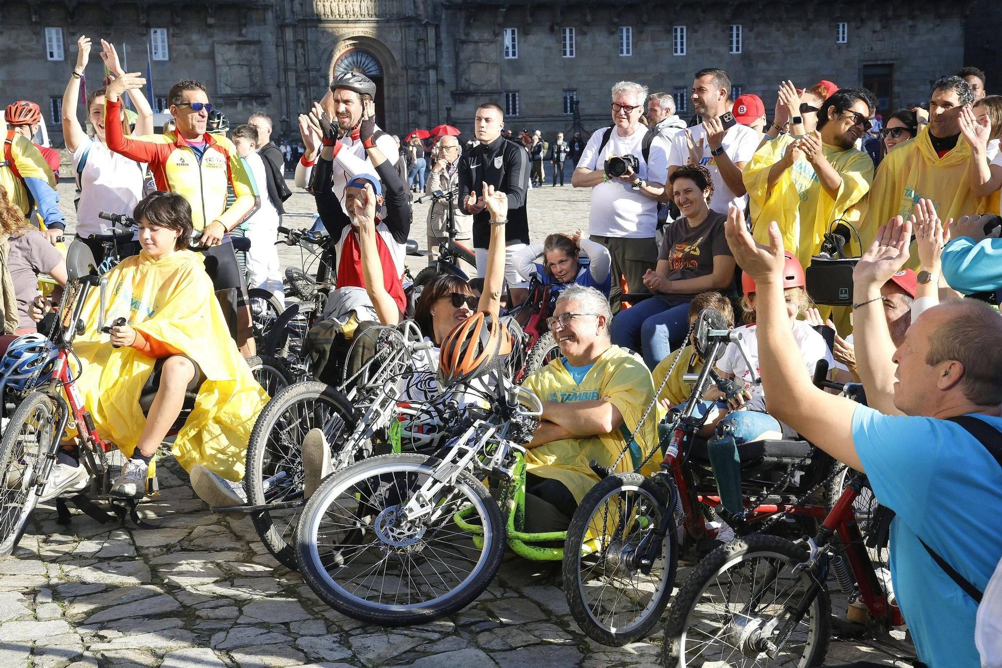 Vicente del Bosque e Irene Villa, en Santiago con el Camino de Valores por la inclusión