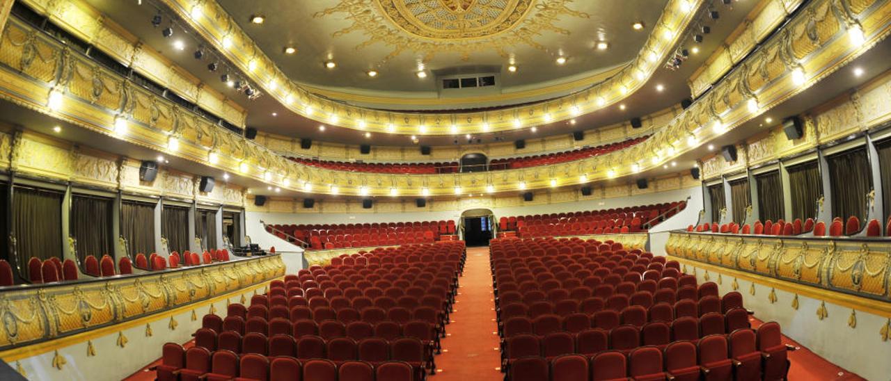 Patio de butacas del Gran Teatro de Elche.