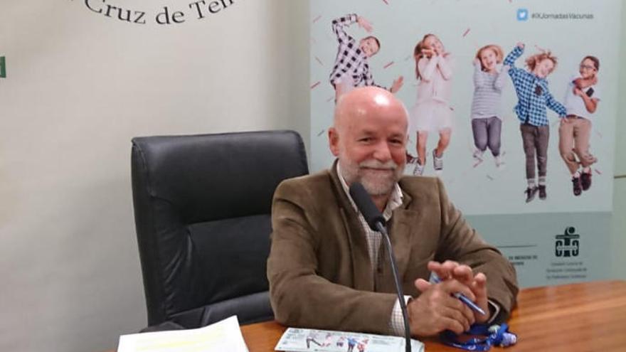 Luis Ortigosa es el presidente de la Asociación Canaria de Pediatría.