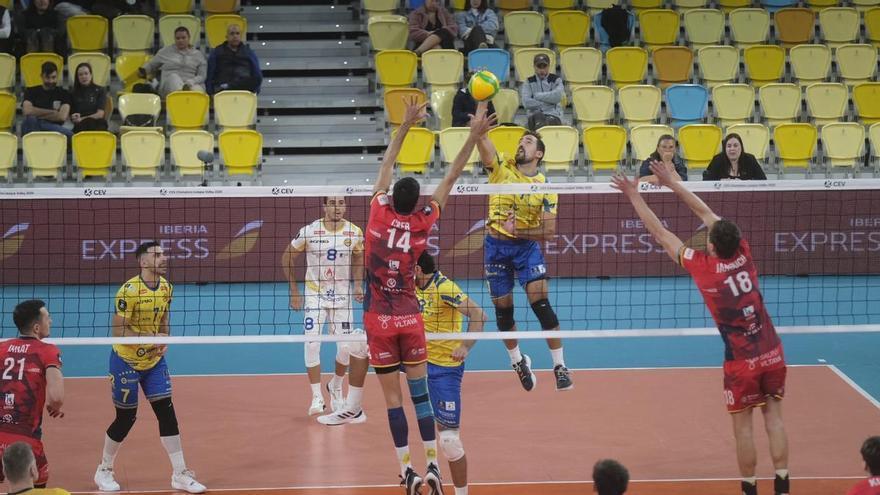 El Guaguas doblega a un aguerrido Liv Praga en la suerte del 'tie-break', en la Champions League