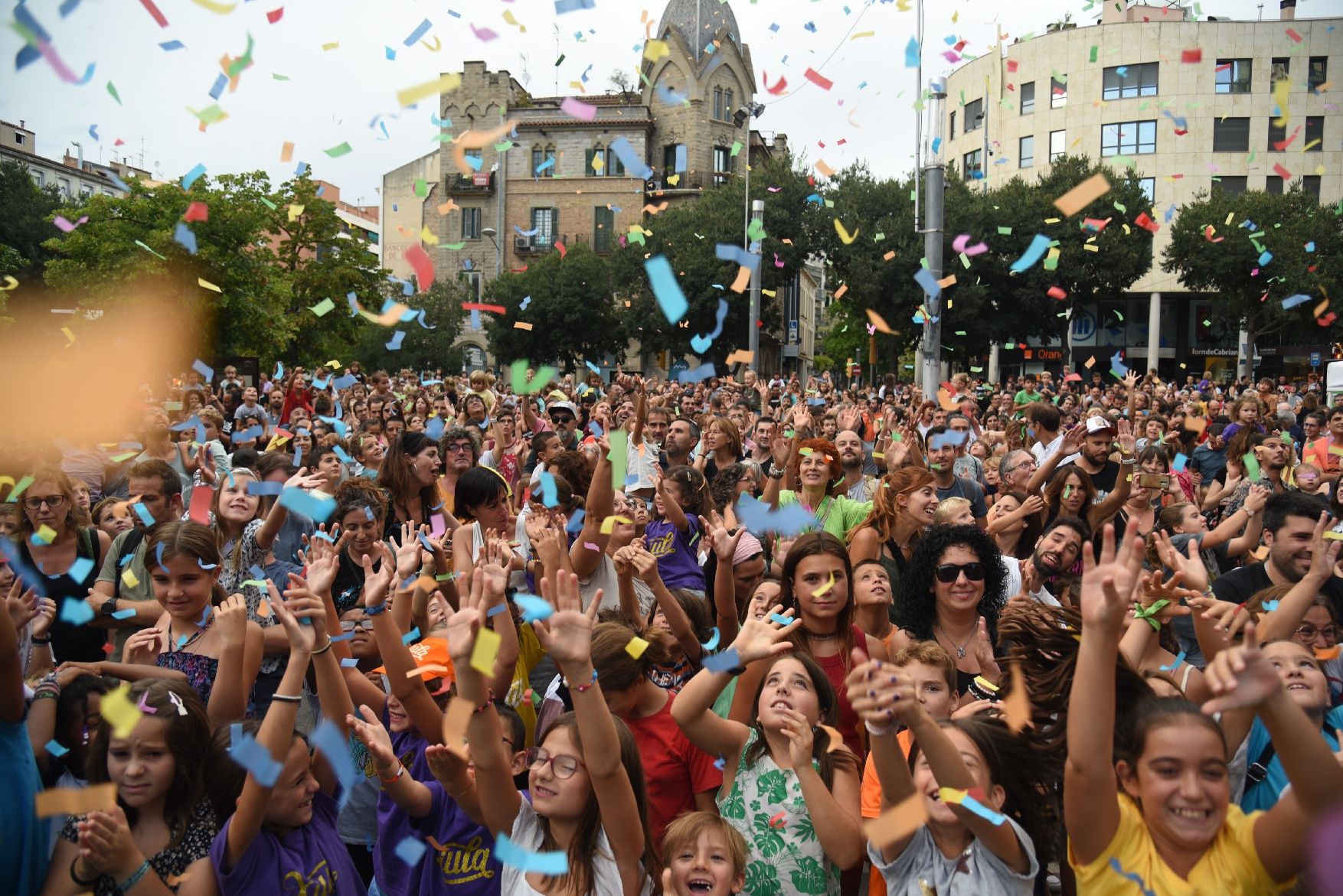 Troba't a les imatges de l'espectacle de Xiula a la Festa Major de Manresa