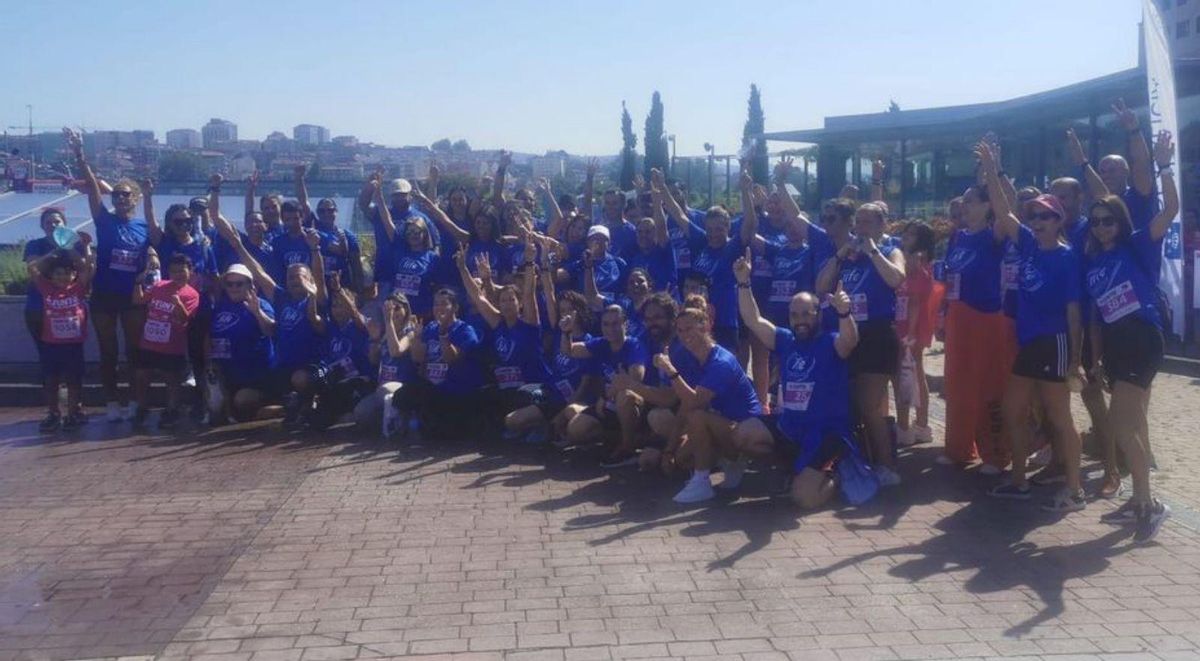 El equipo de Carrefour Life, el más numeroso de la carrera. | // M. G.