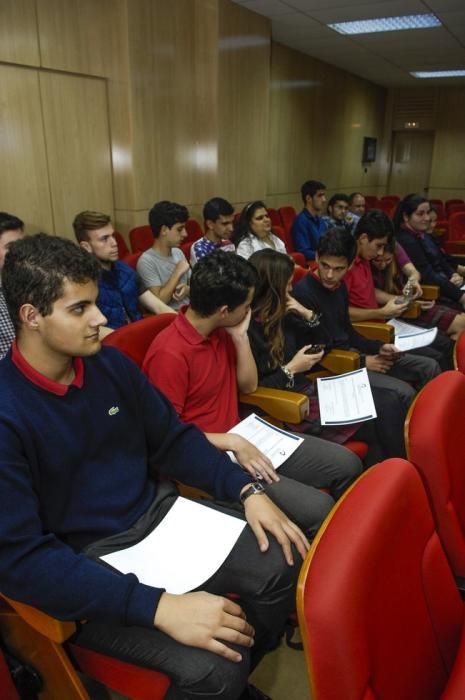 ENTREGA PREMIOS OLIMPIADA DE FISICA