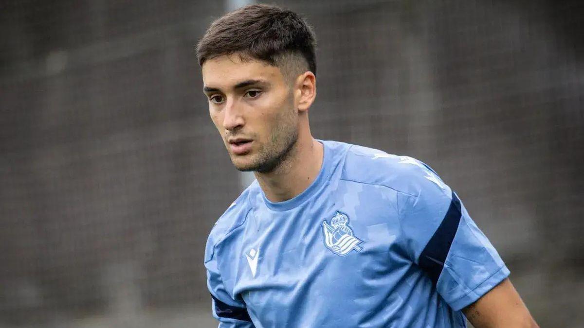 Jon Gorrotxategi Real Sociedad