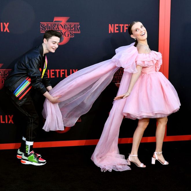 Millie Bobby Brown y Noah Schnapp en la premiére de la tercera temporada de 'Stranger Things'