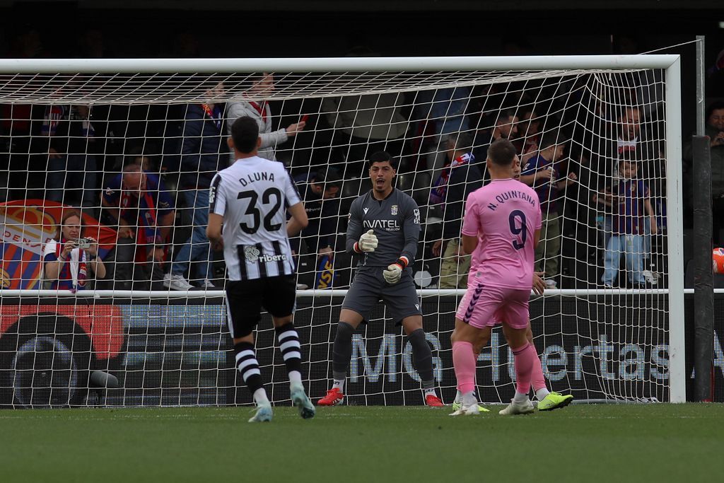 Todas las imágenes del encuentro entre el FC Cartagena y el Eldense
