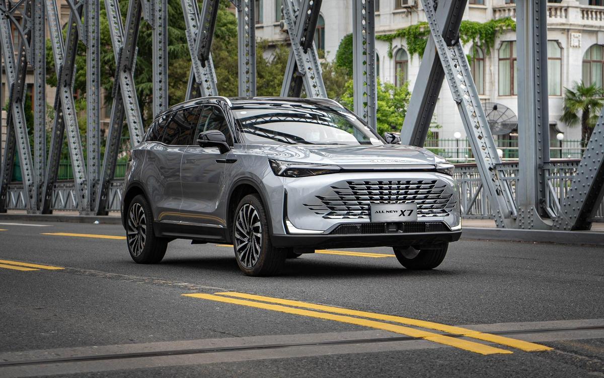 Baic aterriza en España con el X75, disponible desde 29.995 euros