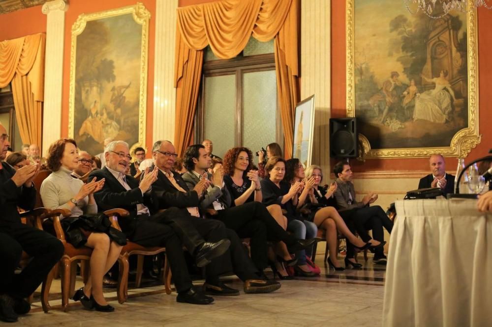 Presentación del libro "Contra viento y marera"