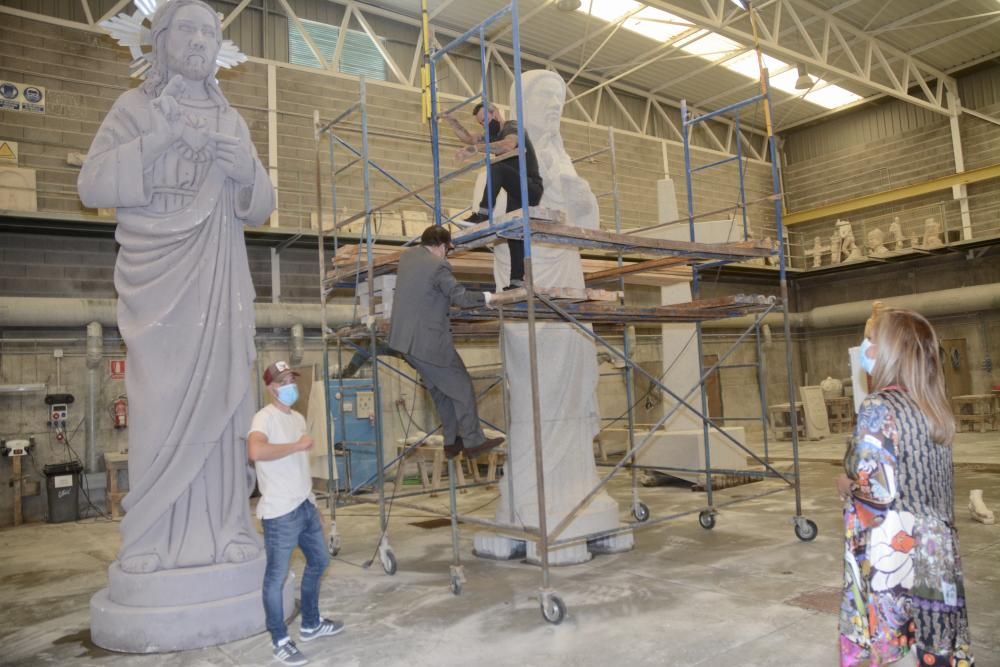 Una figura del Sagrado Corazón de 5 metros y 7 toneladas se instalará en lo alto de la torre de la ermita.