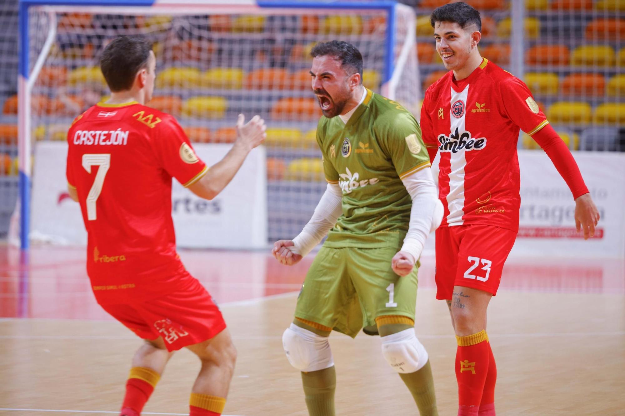 Todas las imágenes de la victoria de Jimbee Cartagena frente a Peñíscola