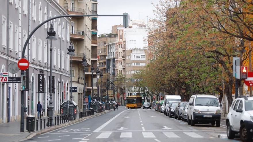 Calle Guillem de Castro el dominfgo.