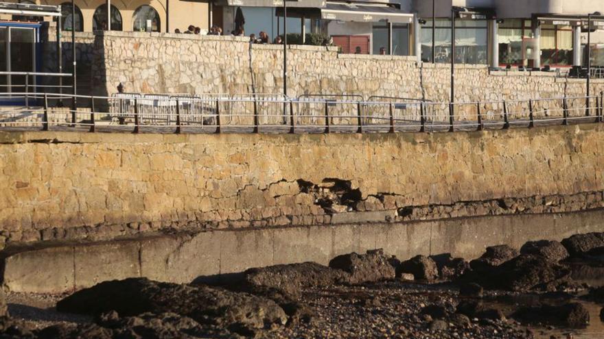 La Consellería inicia la transferencia del puerto de Santa Cruz al Estado