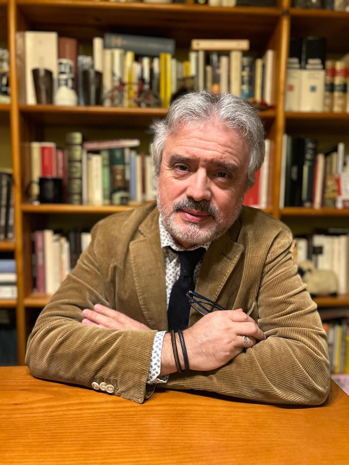 El profesor de la USC Luis Miguel Varela, elegido presidente de la Silkway Network.