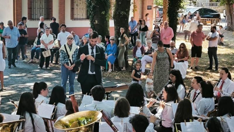 Actuación da Banda de Vilatuxe