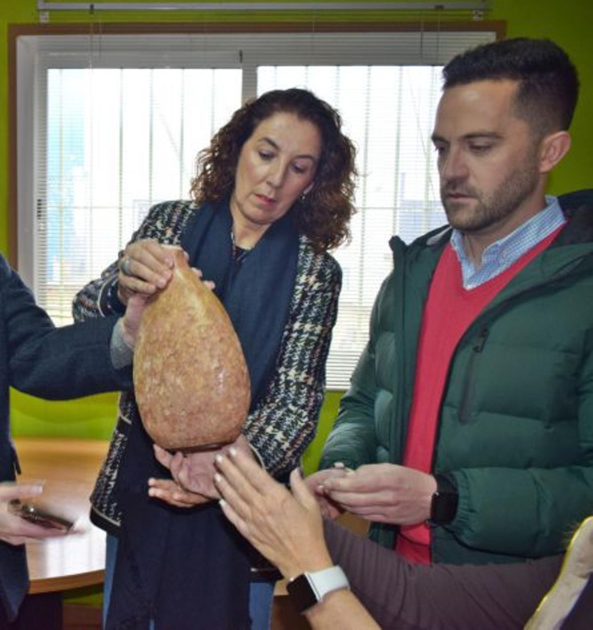 Ledesma ha visitado Arriate para impulsar el reciclaje.