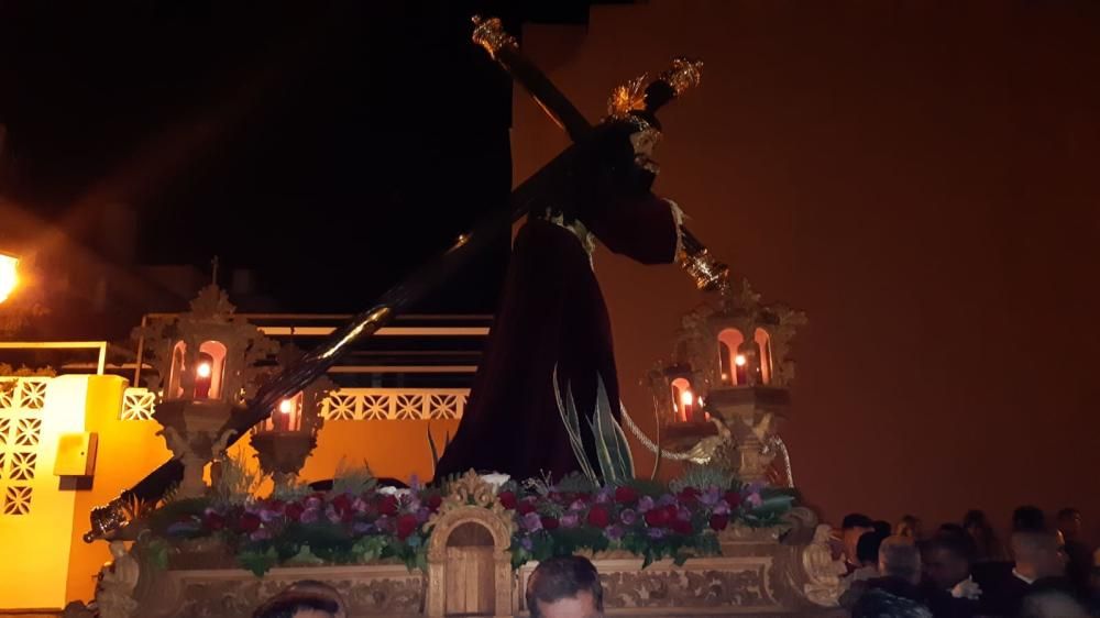 En Churriana, de los aledaños de la parroquia de San Antonio Abad, salía la cofradía del Nazareno del Paso y la Virgen de los Dolores