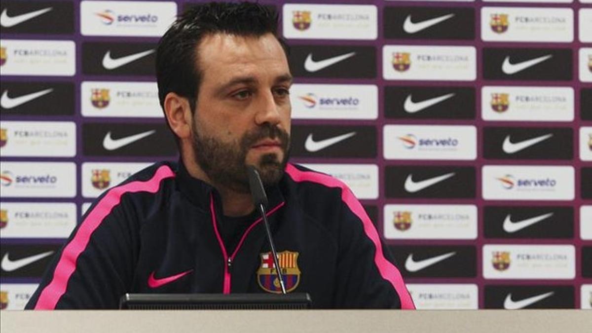 Ricard Muñoz, entrenador del FC Barcelona, en rueda de prensa