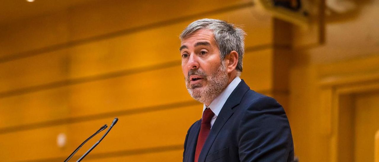 Fernando Clavijo, secretario general de Coalición Canaria, durante una comparecencia en el Senado.