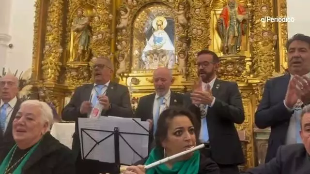 VIDEO | El coro rociero de Cáceres canta villancicos a su patrona, la Virgen de la Montaña