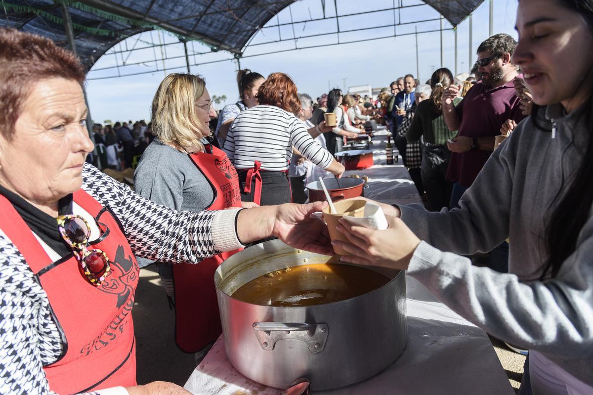 Degustación de pelotas en Pozo Estrecho por San Fulgencio