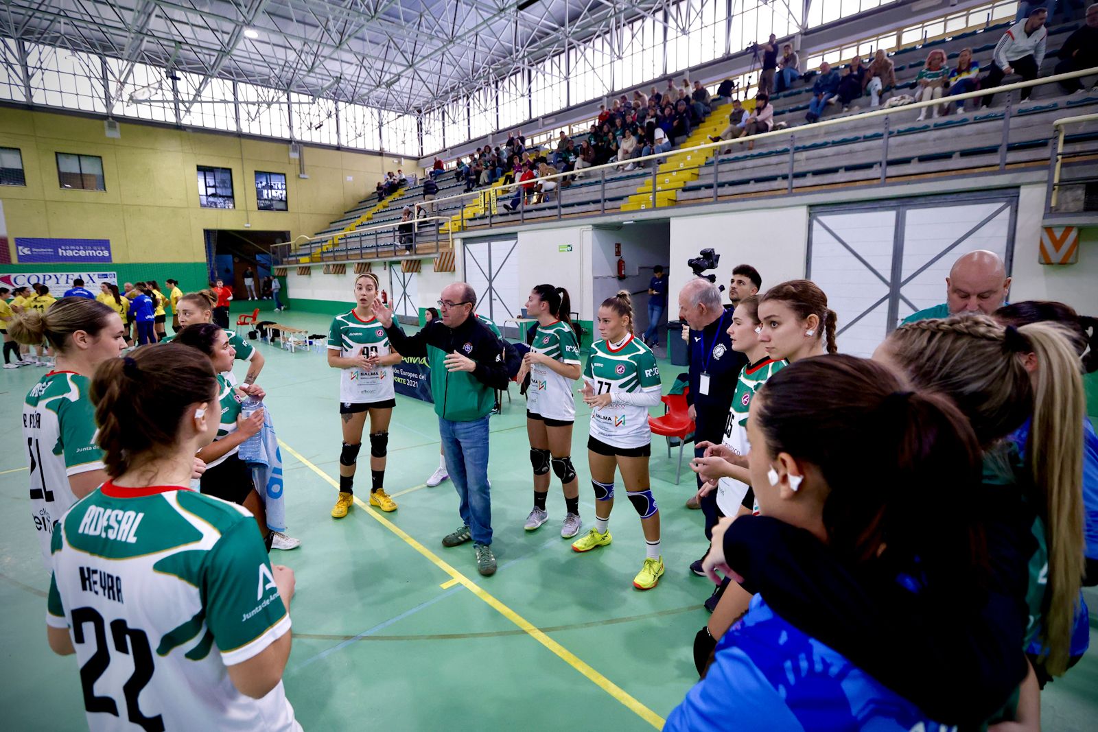 El encuentro Salma Adesal - Lanzarote Puerto El Carmen, en imágenes