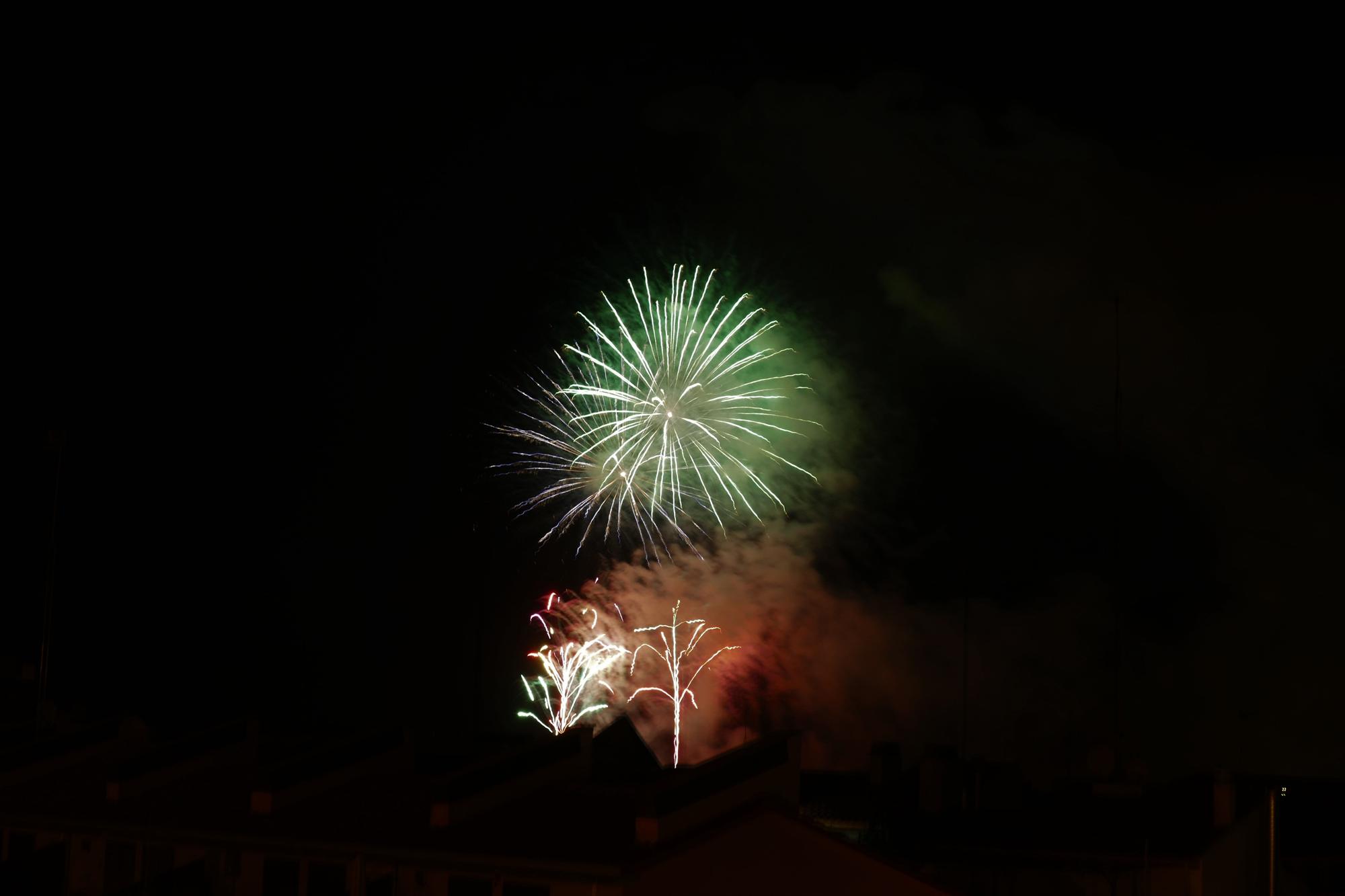 Figueres tanca les Fires i Festes de la Santa Creu amb un castell de focs