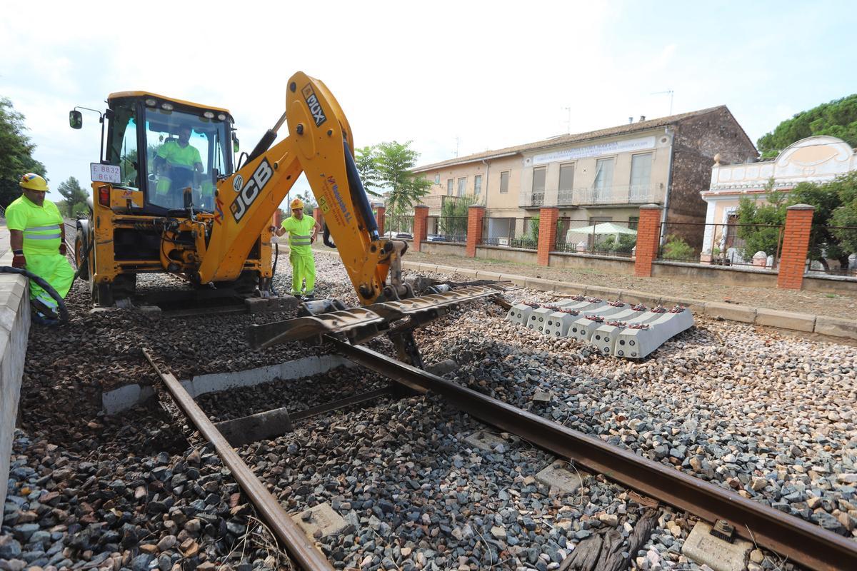 Obras de adecuación en la zona de Sagunt.