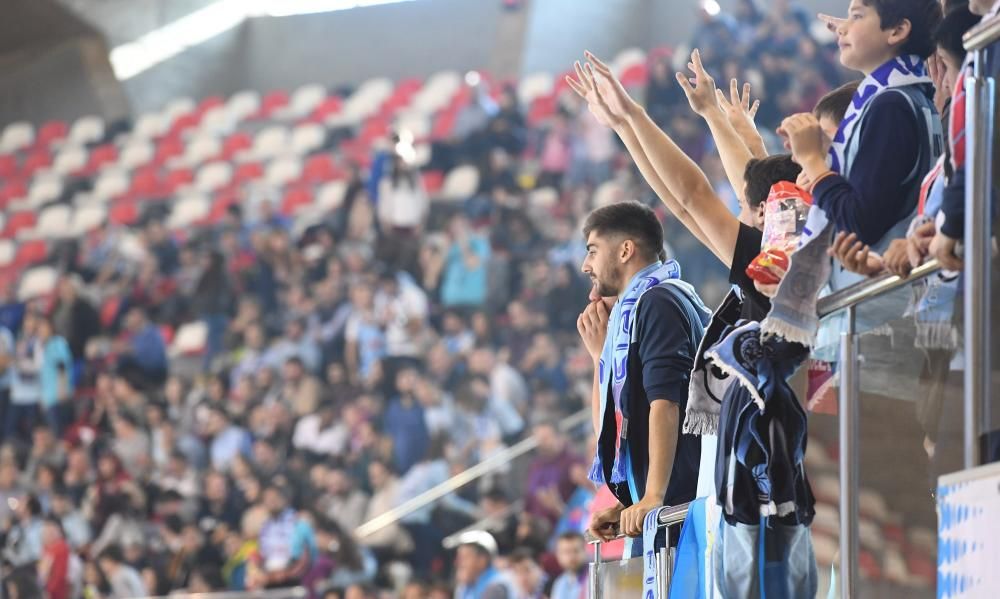 El Leyma Coruña ganó el derbi gallego al Breogán por 94-85 en un intenso partido que dominó sobre todo en el primer cuarto.