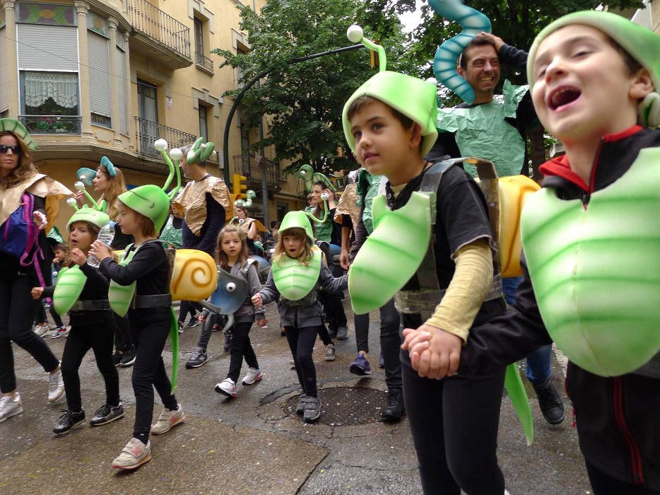 Rua infantil, cercavila i castells per acomiadar les Fires de Figueres