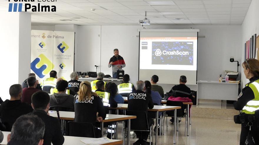 La Policía Local de Palma recibe un curso sobre el análisis del sistema EDR, la &quot;caja negra&quot; de los coches