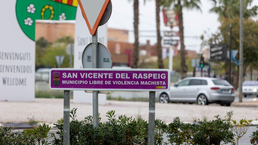 San Vicente recupera las señales de municipio libre de violencia machista