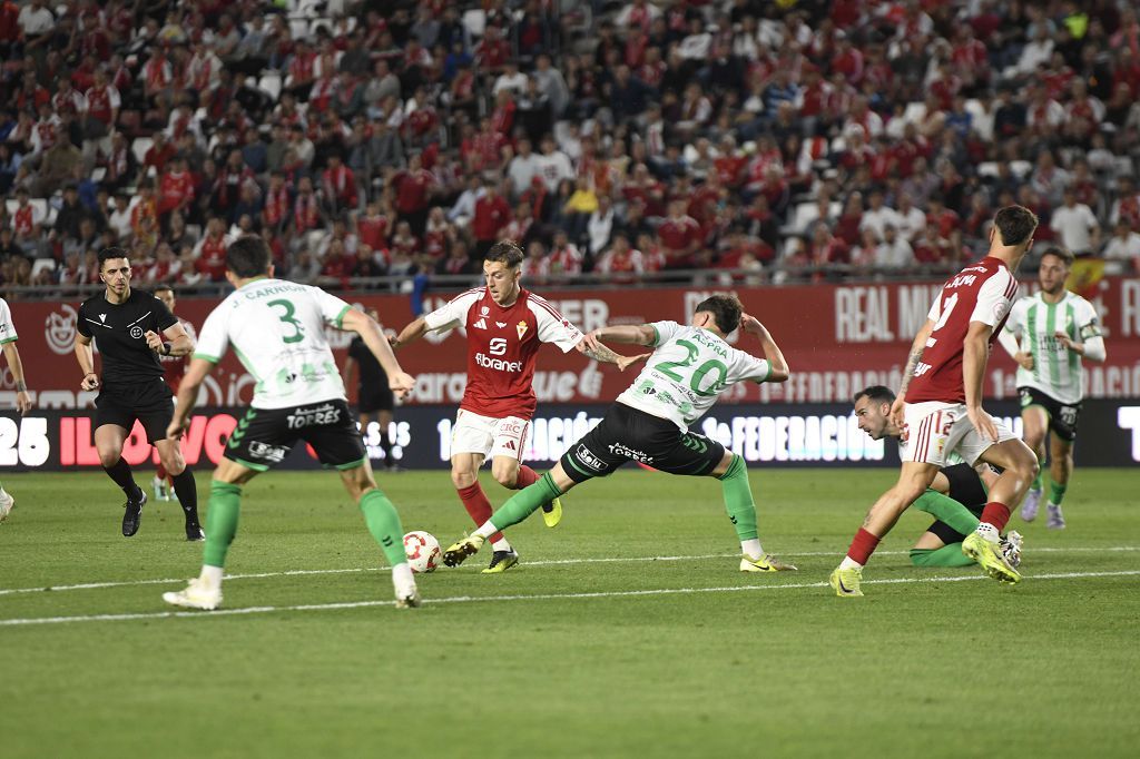Las mejores imágenes del partido entre el Real Murcia y el Antequera