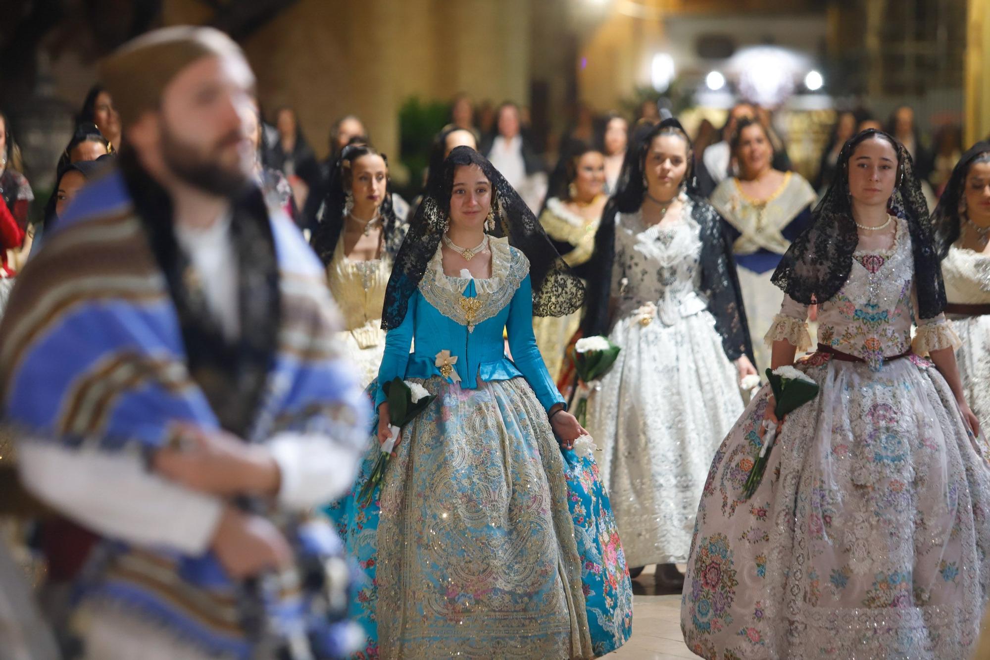 Búscate en el segundo día de la Ofrenda en la calle San Vicente entre las 22 y las 23 horas